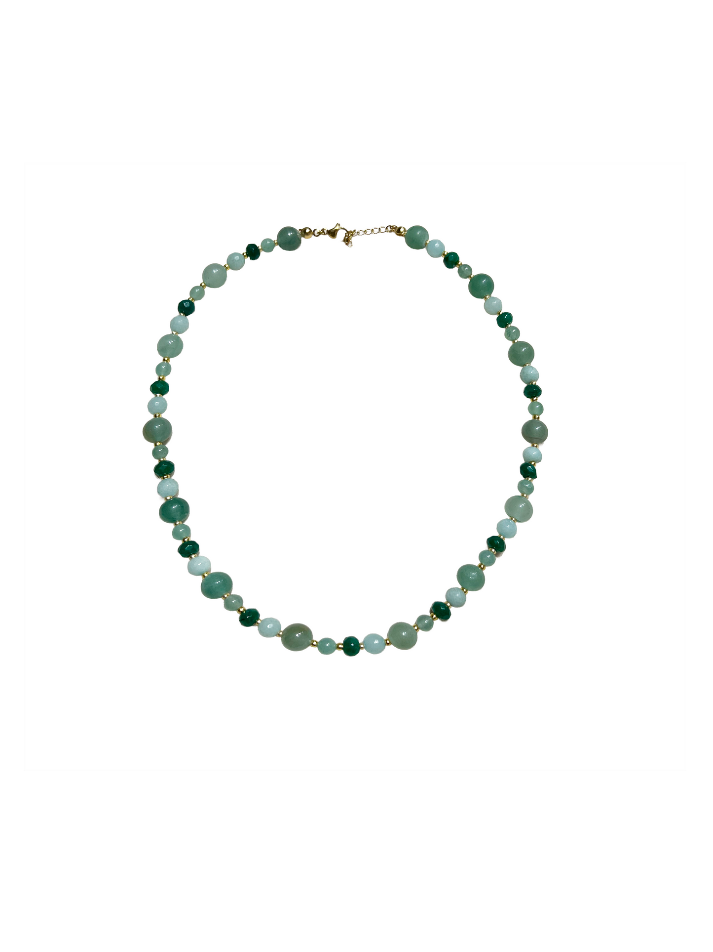 Collar verde de piedras naturales