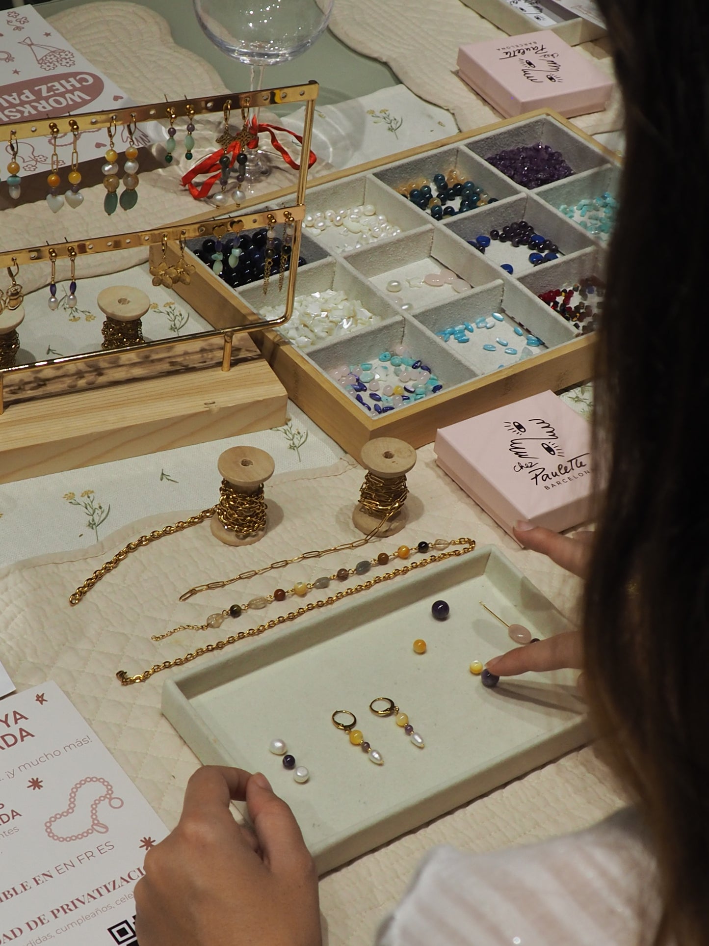 Taller de Joyería con Piedras Naturales