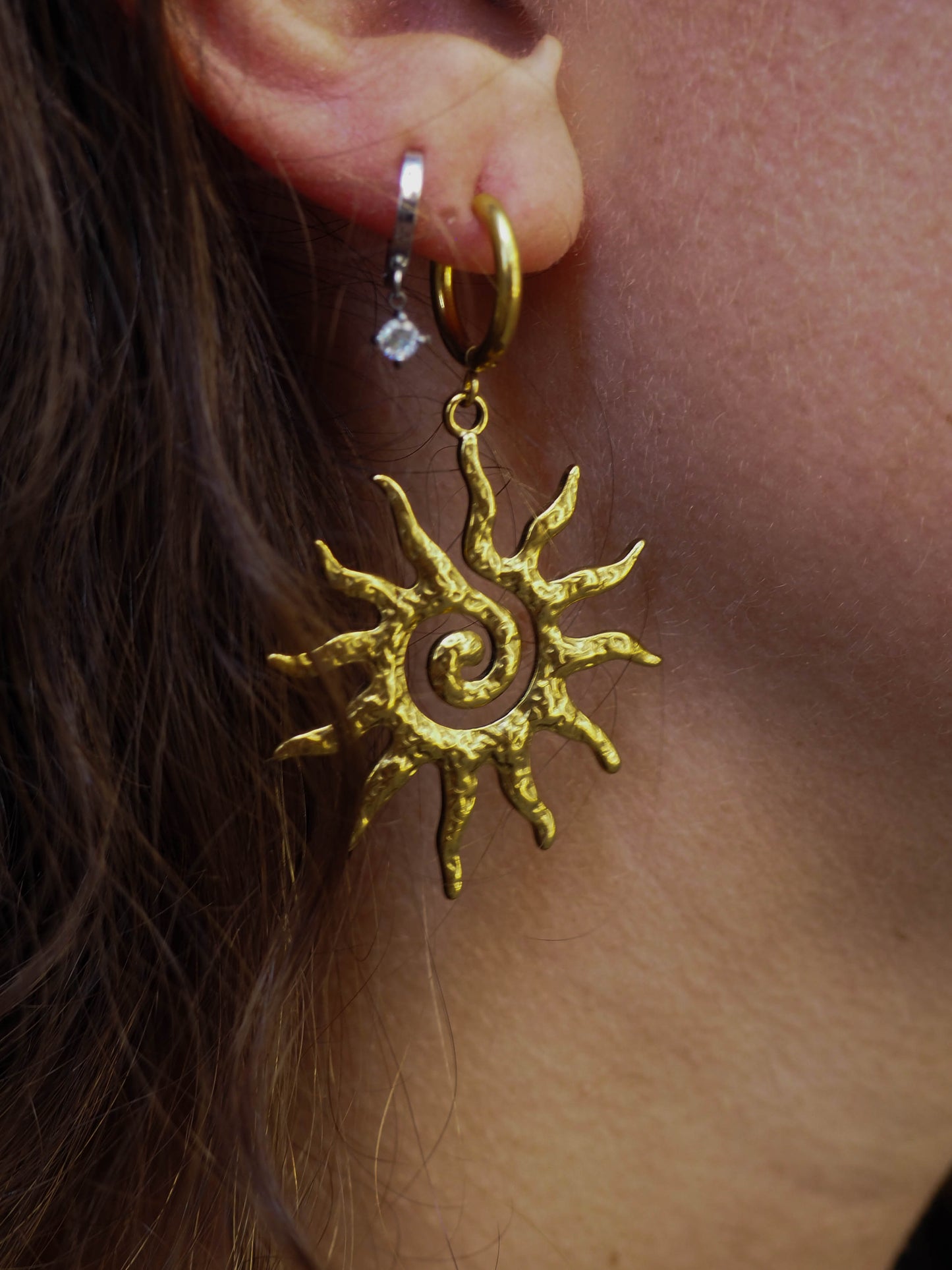 Boucles d'oreilles soleil spirale