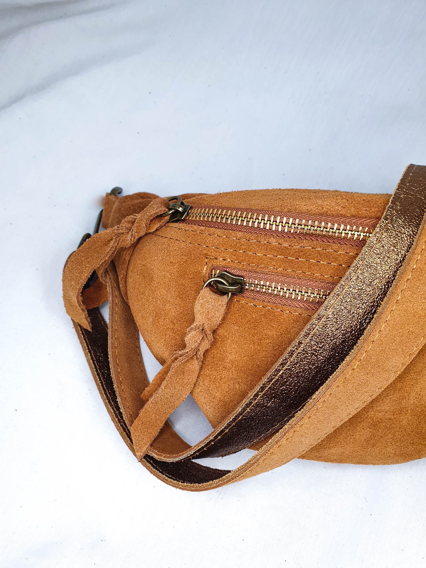 Zoe camel leather fanny pack