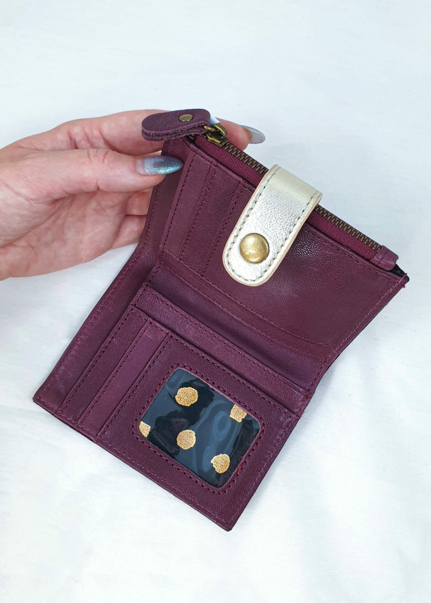 bijoux femme barcelone accessoires maroquinerie porte monnaie cuir coloré rangements cartes monnaie billet violet foncé