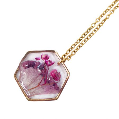 collier-resine-fleur-bijou-barcelone hexagonal rose violet